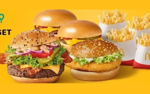 Smaczne burgery i frytki z McDonald's. Czemu nie ma McDonald na Glovo? Może to dlatego, że chcą, byśmy sami po nie poszli?
