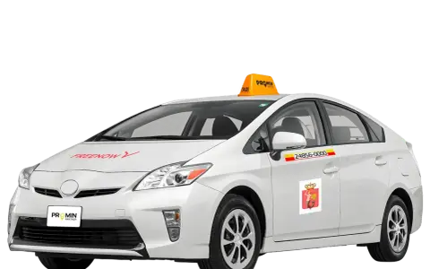 Biała taksówka z napisem "FRENOW Y" i żółtym dachem "TAXI". Idealny samochód, gdy potrzebujesz transportu.
